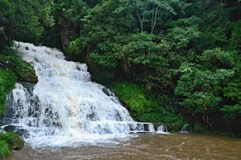 elephant falls meghalaya