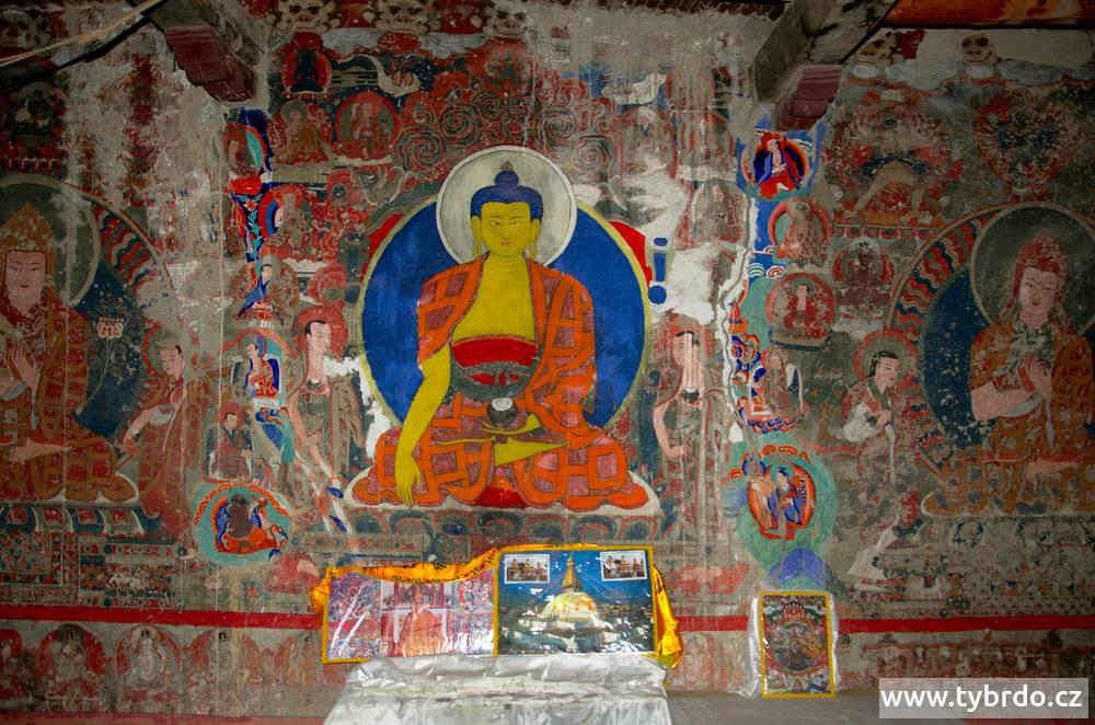 Buddhistické malby ve svatyni v klášteře Dhankar