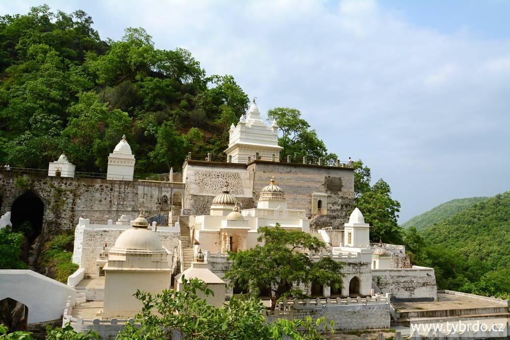 džinistické chrámy Muktagiri 